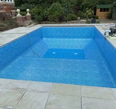 Poolcraft Ltd - Swallowfield case study - tiled mosaic pool liner